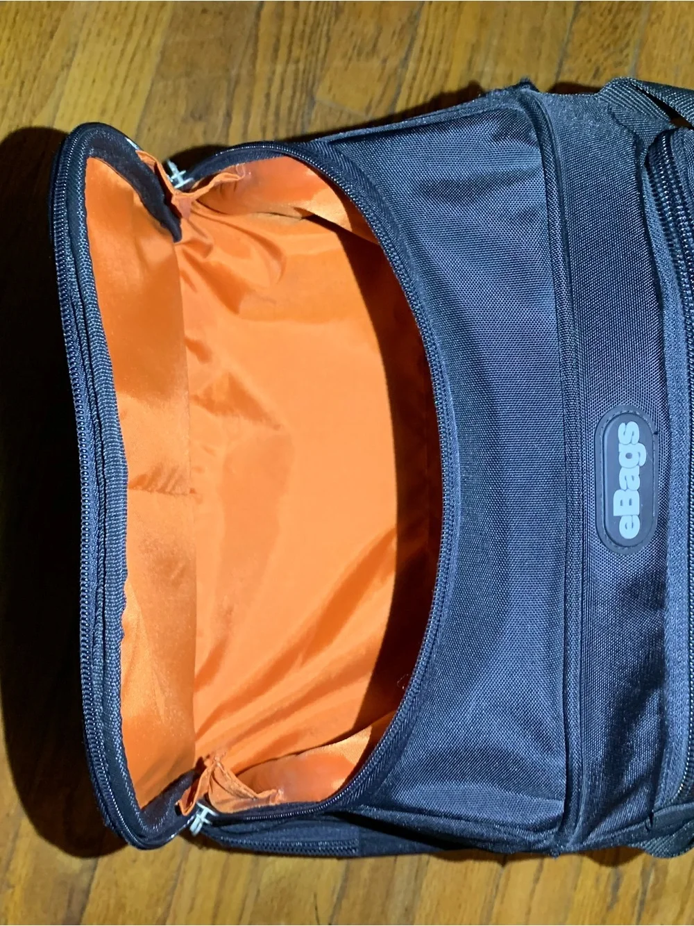 eBags Rolling Black Carry On Suitcase Luggage Convertible Backpack EB2066-25W